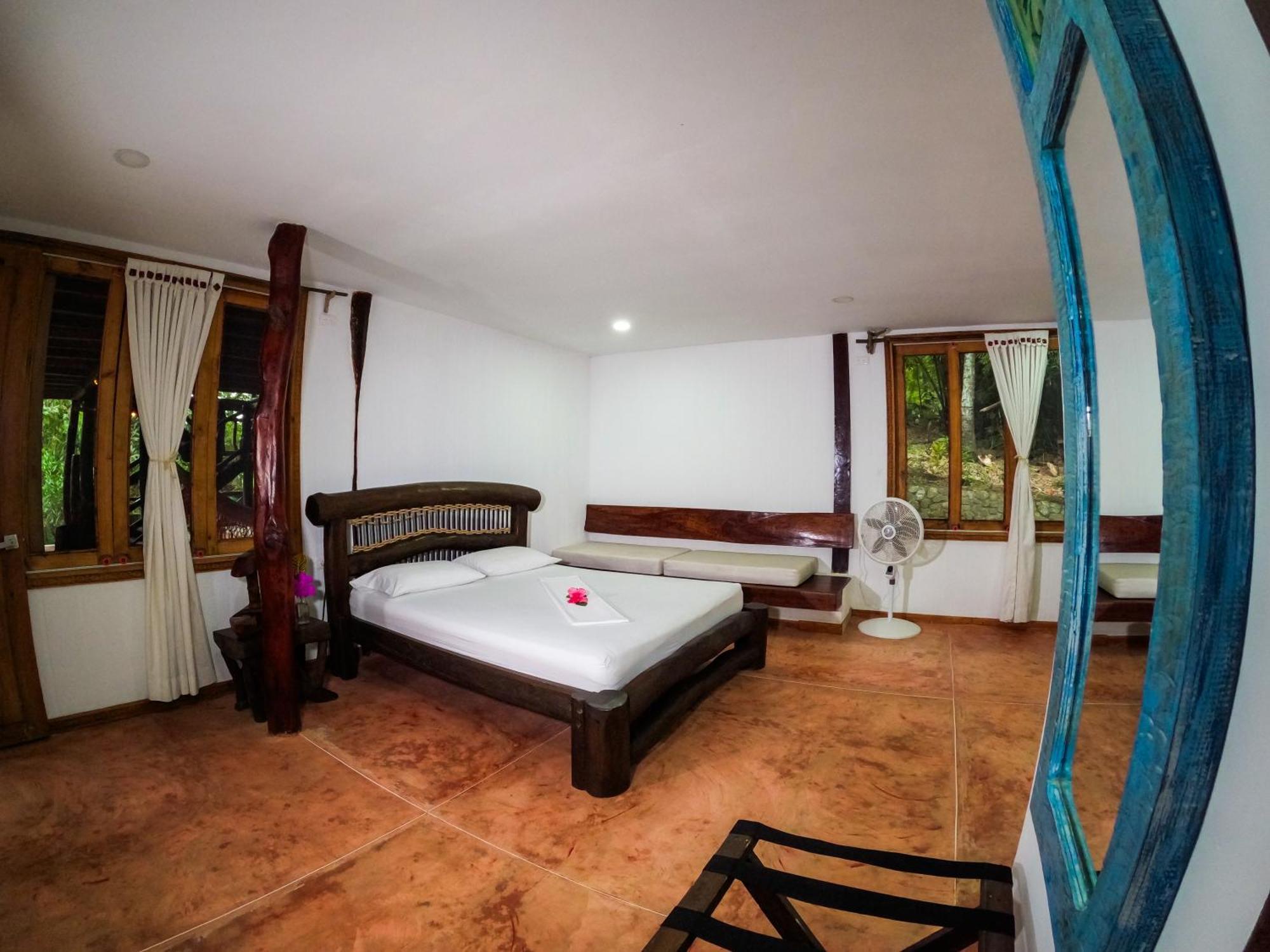 Hotel La Jorará Palomino Habitación foto